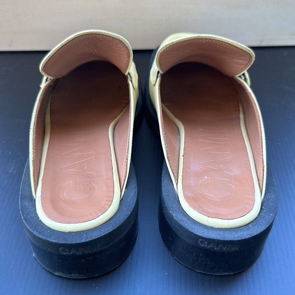 Ganni Square Toe Mules Size 38 Yellow - Picture 3 of 4